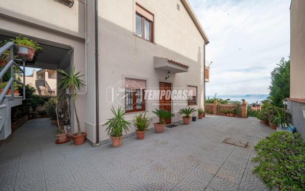 casa indipendente in vendita a Messina in zona Salice