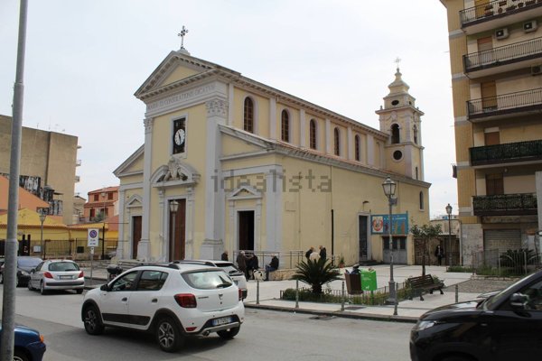 locale commerciale in vendita a Messina in zona Gazzi