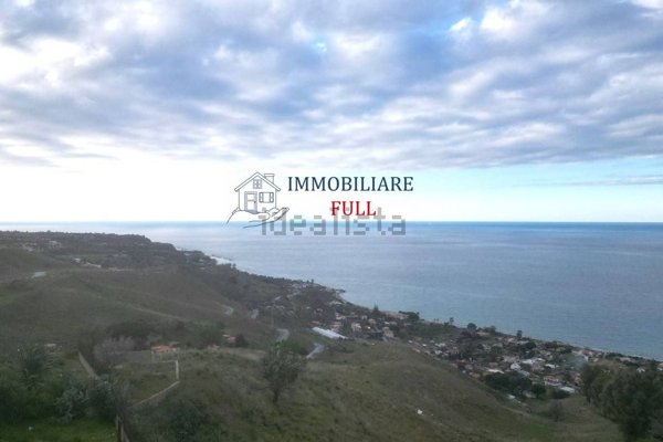 casa indipendente in vendita a Messina in zona Faro Superiore