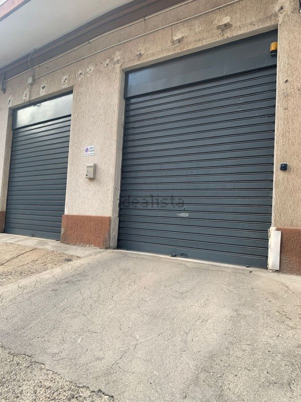 negozio in vendita a Messina in zona Gravitelli