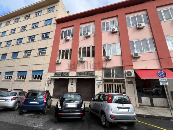 negozio in vendita a Messina in zona Centro Storico