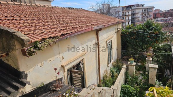 casa indipendente in vendita a Messina in zona Gravitelli