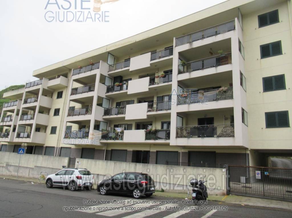 appartamento in vendita a Messina in zona Camaro