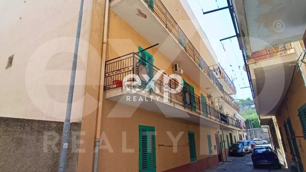 appartamento in vendita a Messina in zona Bordonaro
