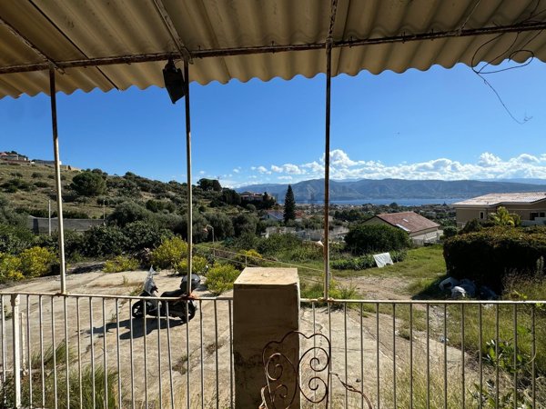 casa indipendente in vendita a Messina in zona Ganzirri
