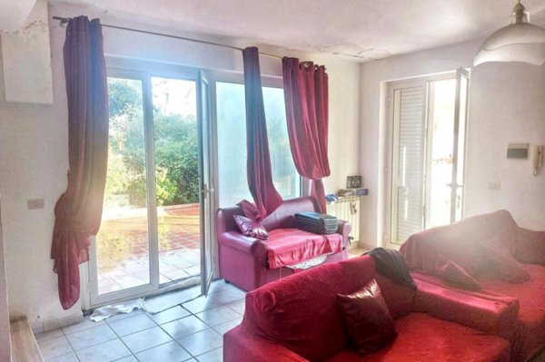 casa semindipendente in vendita a Messina in zona Centro Storico