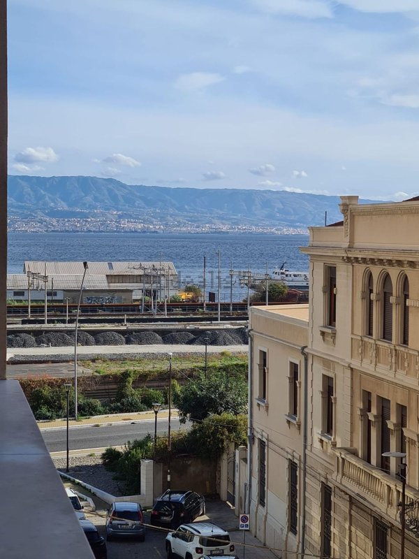 appartamento in vendita a Messina in zona Centro Storico