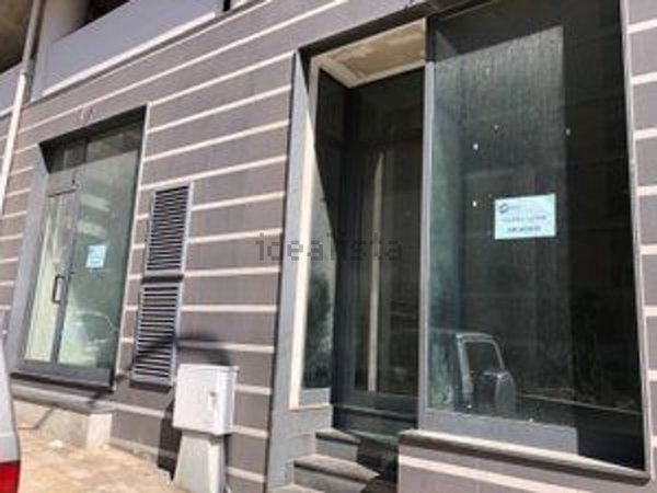 locale commerciale in vendita a Messina in zona Centro Storico