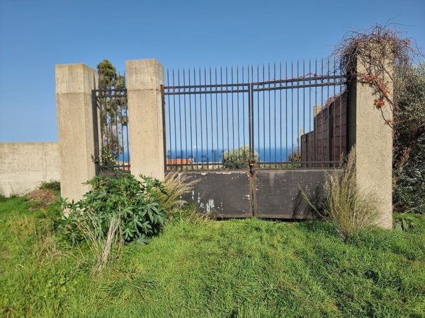 terreno agricolo in vendita a Messina in zona Faro Superiore