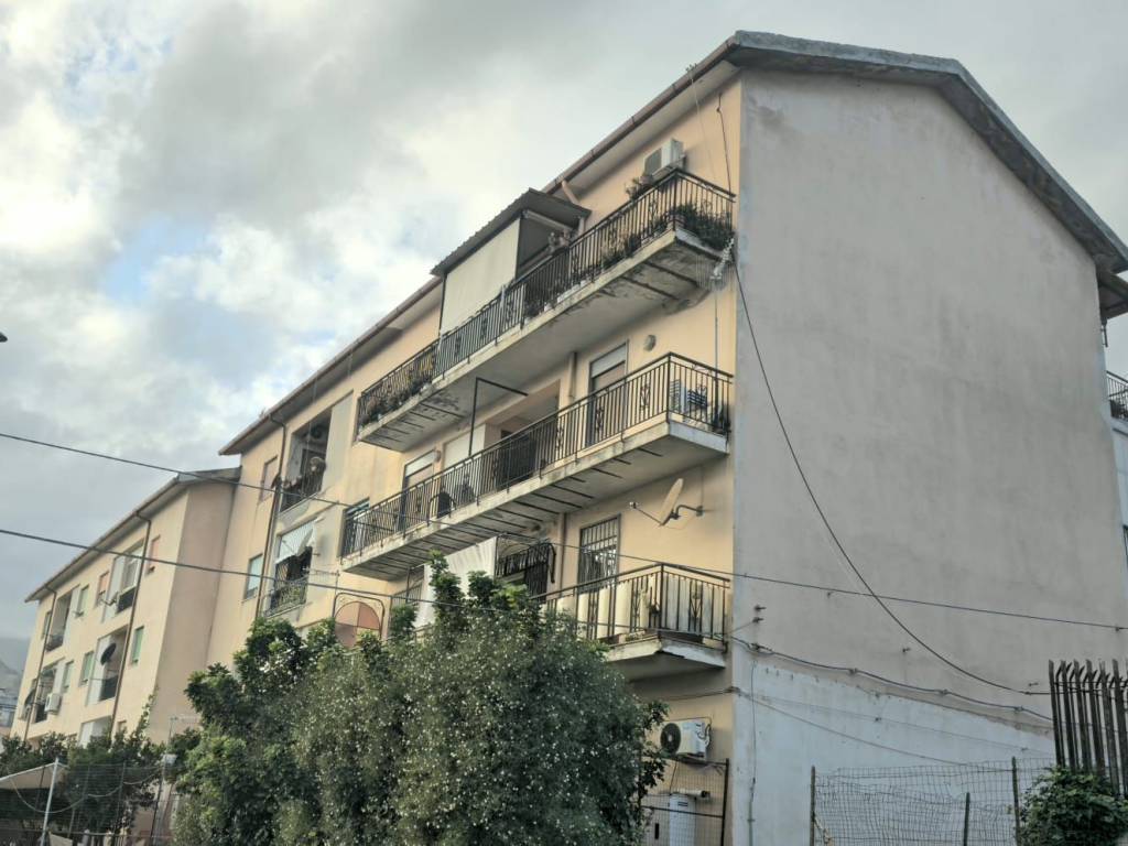 appartamento in vendita a Messina in zona Gazzi