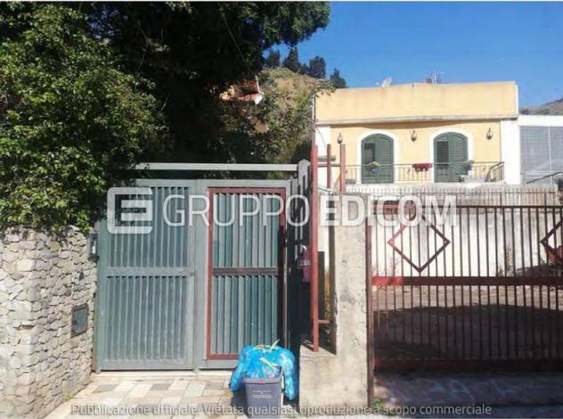 casa indipendente in vendita a Messina
