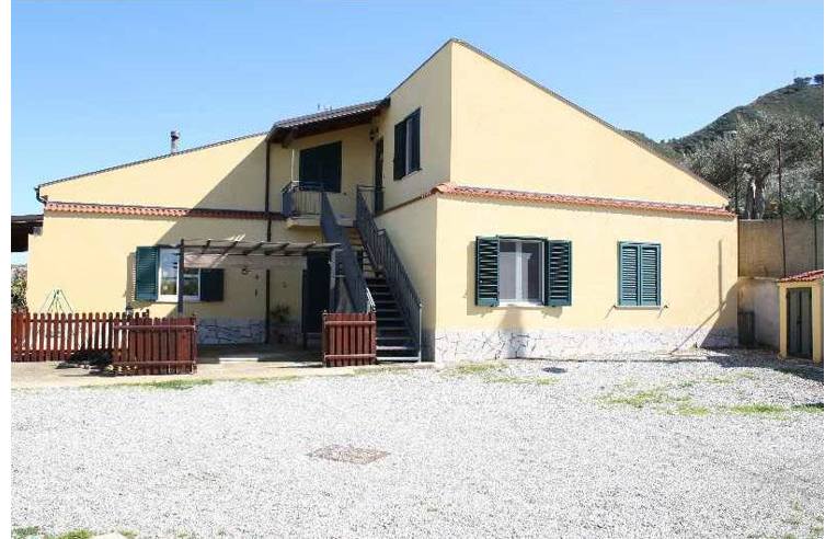 casa indipendente in vendita a Messina in zona San Saba