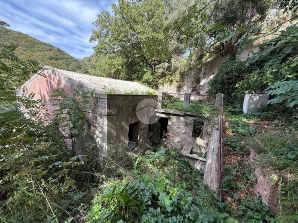 casa indipendente in vendita a Messina in zona Camaro