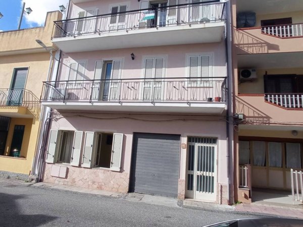 appartamento in vendita a Messina in zona Santa Margherita
