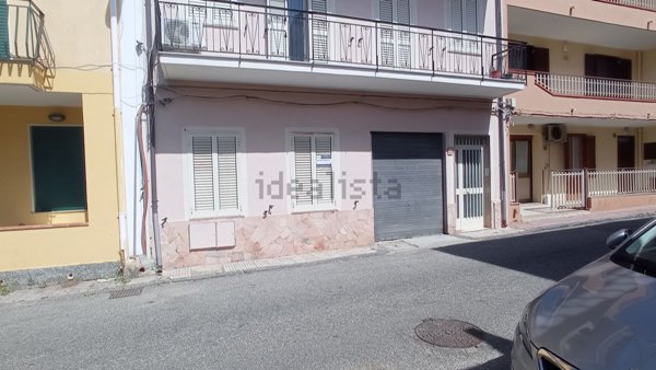 appartamento in vendita a Messina in zona Giampilieri Marina