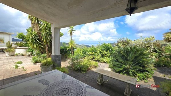 casa indipendente in vendita a Messina in zona Salice