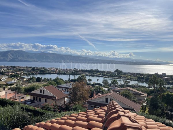 casa indipendente in vendita a Messina in zona Ganzirri