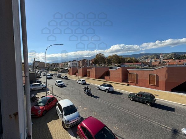 negozio in vendita a Messina in zona Centro Storico