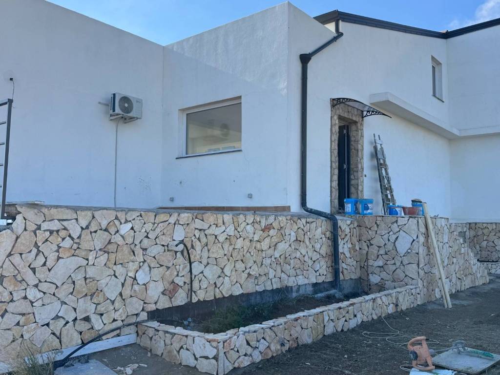 casa indipendente in vendita a Messina in zona Larderia