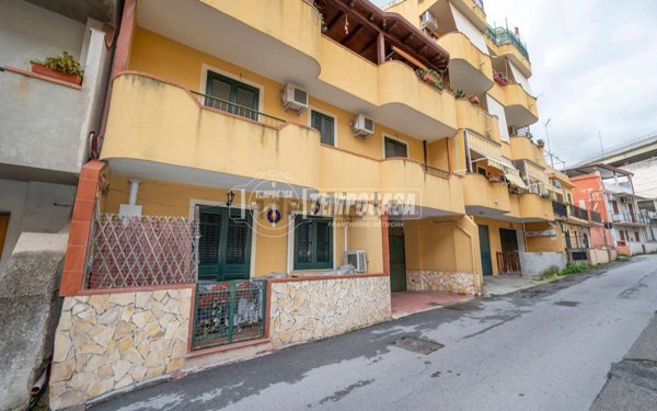 appartamento in vendita a Messina in zona Gazzi