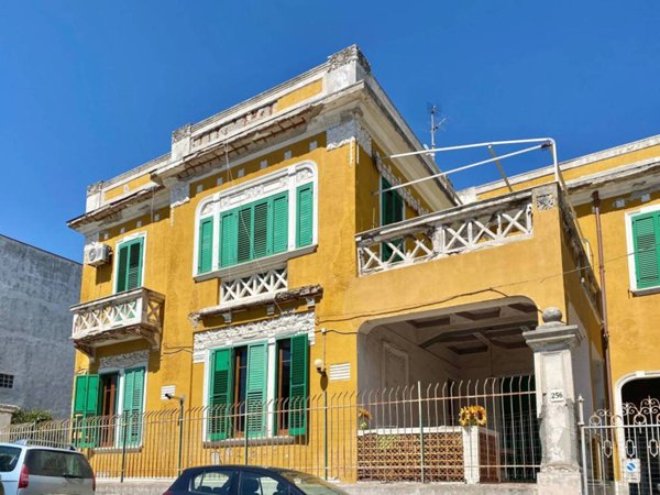casa indipendente in vendita a Messina in zona Santa Margherita