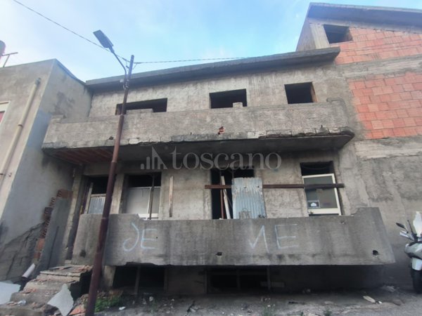 casa indipendente in vendita a Messina in zona Faro Superiore