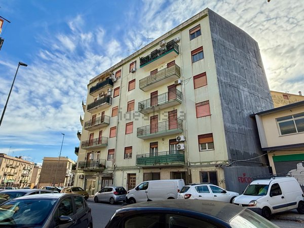 appartamento in vendita a Messina in zona Camaro