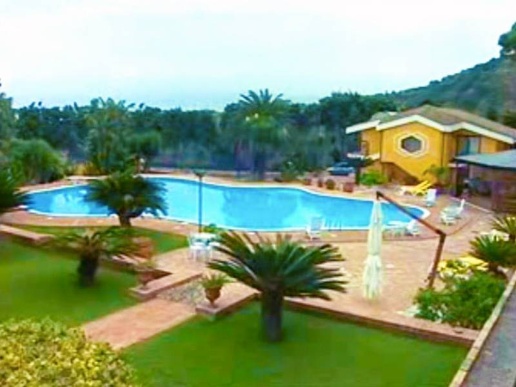 casa indipendente in vendita a Messina in zona Spartà