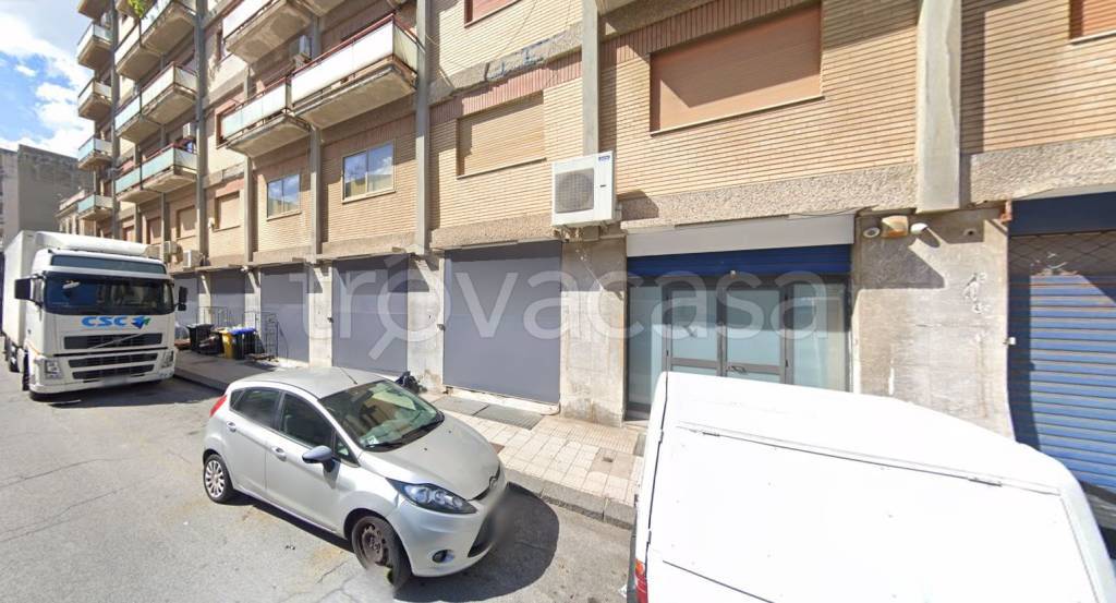 negozio in vendita a Messina