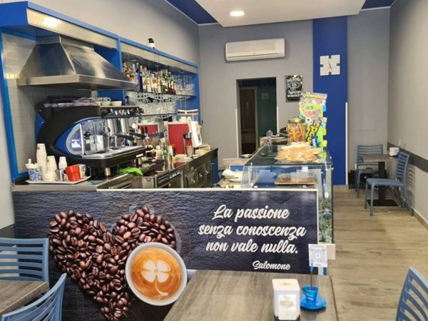 negozio in vendita a Messina in zona Centro Storico