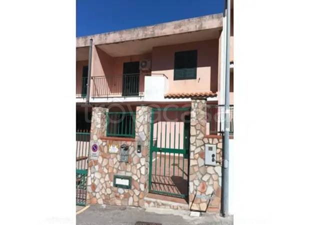 casa indipendente in vendita a Messina in zona San Filippo