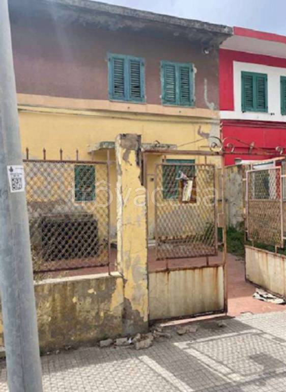 casa indipendente in vendita a Messina in zona Contesse