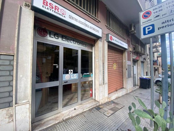 negozio in vendita a Messina in zona Centro Storico