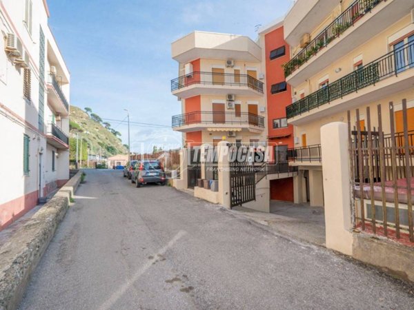 appartamento in vendita a Messina in zona Santa Margherita