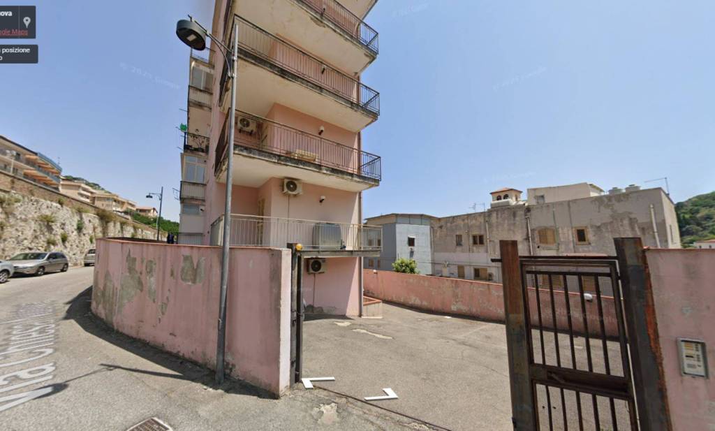 appartamento in vendita a Messina in zona Camaro