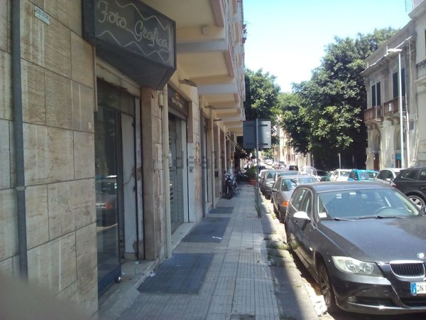 negozio in vendita a Messina in zona Gravitelli