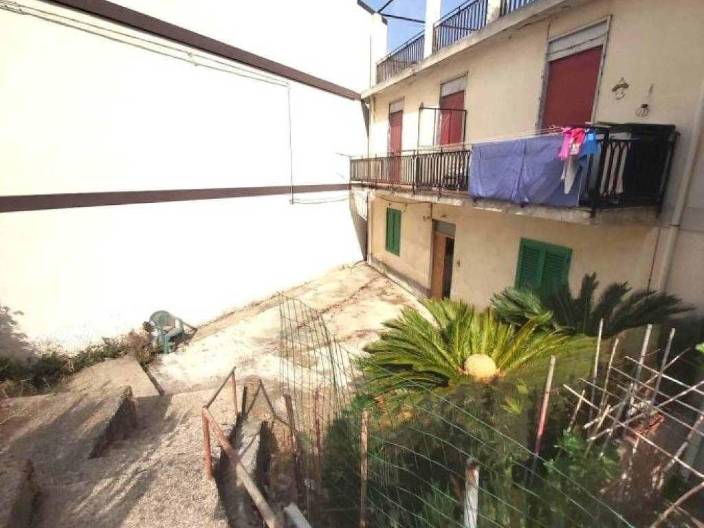 appartamento in vendita a Messina in zona Bordonaro