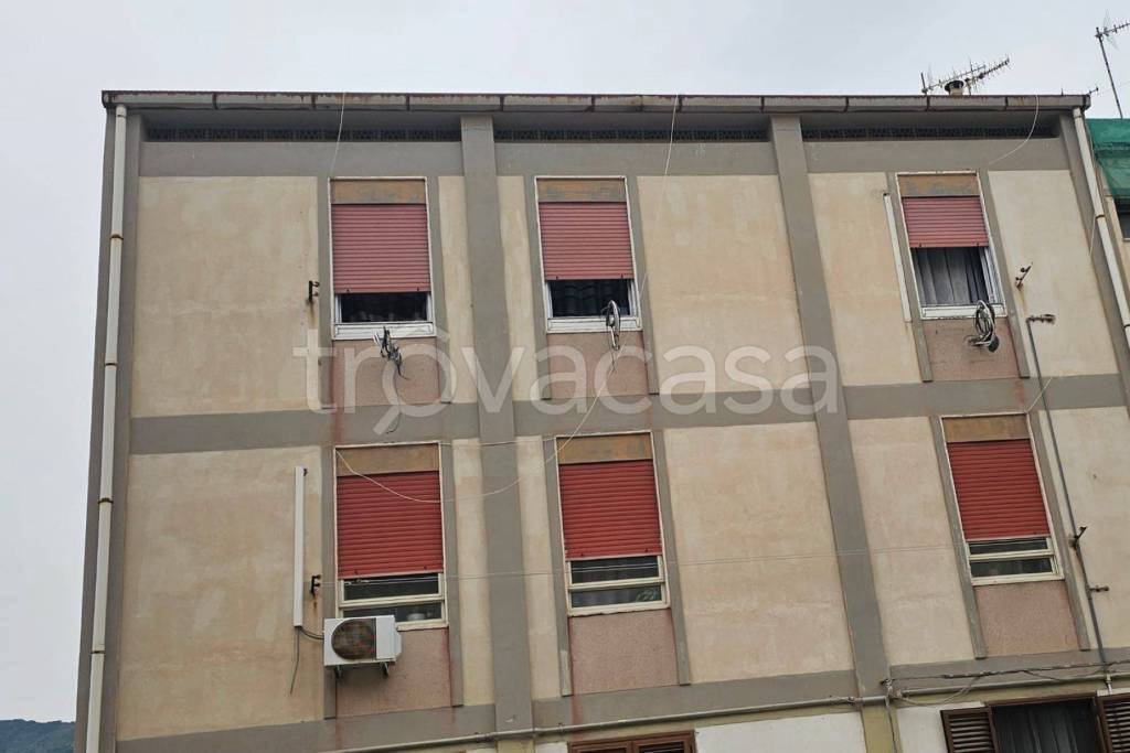 appartamento in vendita a Messina in zona Gazzi