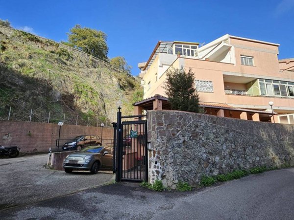 appartamento in vendita a Messina in zona Salice
