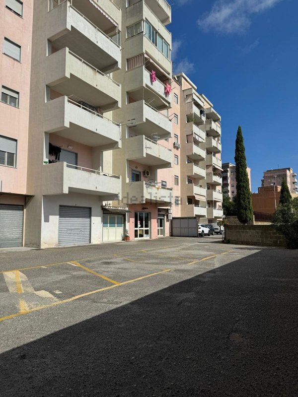 ufficio in vendita a Messina in zona Centro Storico