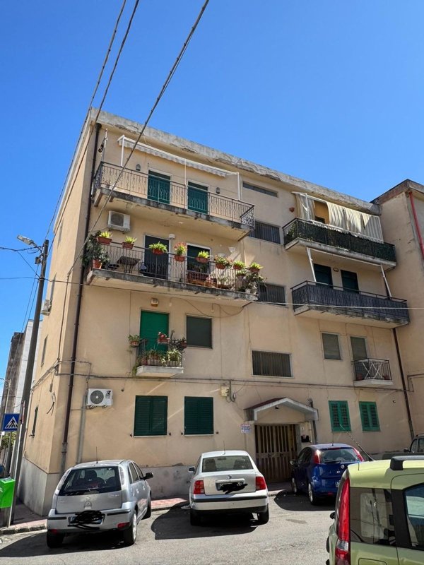 appartamento in vendita a Messina in zona Gazzi