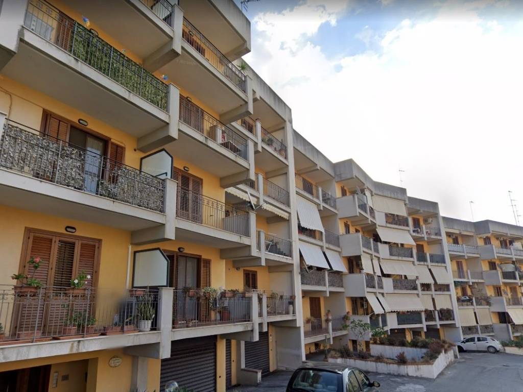 appartamento in vendita a Messina in zona Santissima Annunziata