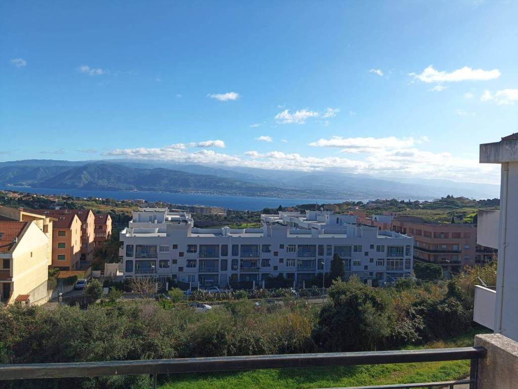 appartamento in vendita a Messina in zona Faro Superiore