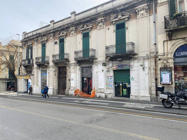 negozio in vendita a Messina in zona Centro Storico