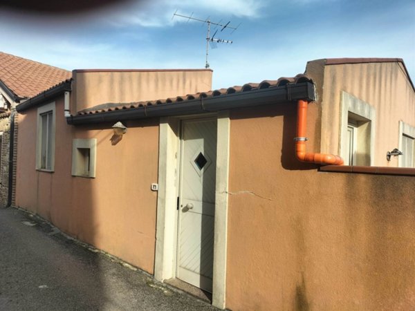 casa indipendente in vendita a Messina