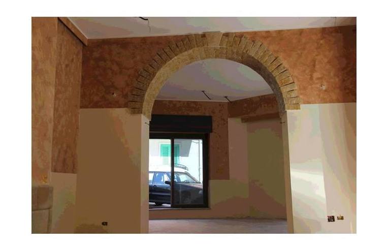 negozio in vendita a Messina