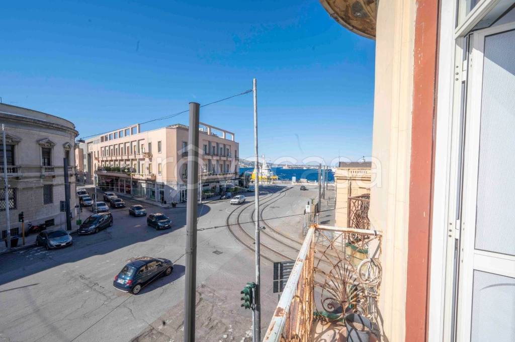appartamento in vendita a Messina in zona Centro Storico
