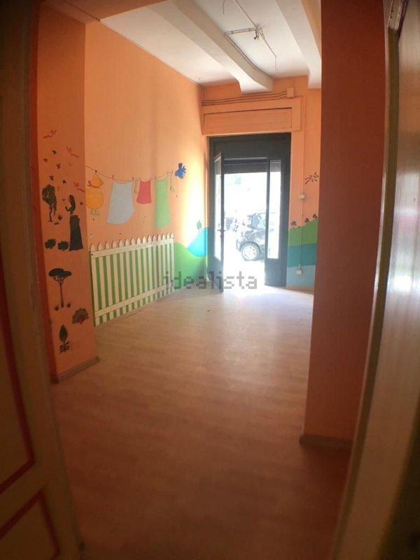 locale commerciale in vendita a Messina in zona Centro Storico