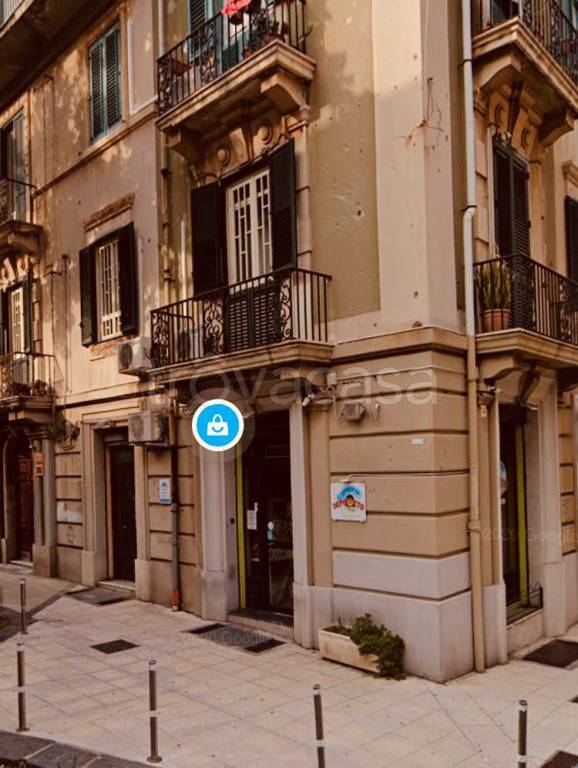 negozio in vendita a Messina in zona Centro Storico
