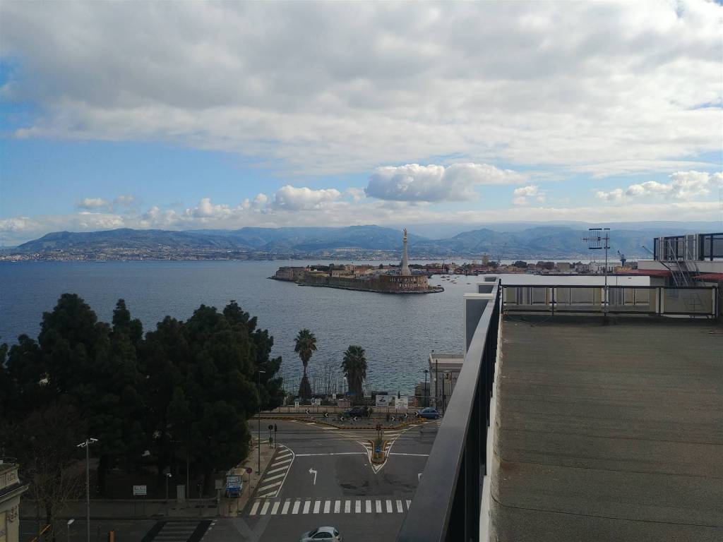 appartamento in vendita a Messina in zona Centro Storico